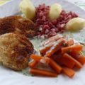 Gemüse: Gebackener Kohlrabi an Karotten und[...]