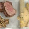 Mariniertes Kalbsfilet mit Champignons, Spargel[...]