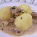 Kalbsragout mit Miniknödelchen