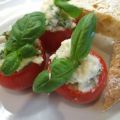 Gemüse: Tomaten, gefüllt mit Mozzarella-Creme