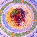 Spaghetti mit rotem Hähnchenragout