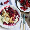 Rote Grütze mit Vanillesauce und French Toast -[...]