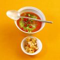 Kalte Tomaten-Gurken-Suppe