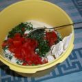 Joghurt-Frischkäse-Dip mit frischen Kräutern[...]