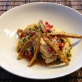 Gebratener Basmatireis mit Poulet, Gemüse und Ei