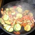 Schnelle Hähnchen - Zucchini Pfanne