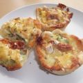 Kleine Tomatenpasteten mit Brie