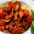 Spaghetti mit Pangasius-Filet in Gemüsesoße