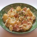 Kartoffelsalat mit Speck und Paprika