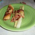 Herzhaft überbackener Spargel mit Pfannkuchen
