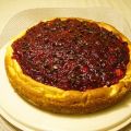Vanille-Käsekuchen mit Cranberry-Guss