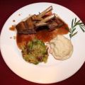 Lammkarree mit Selleriepüree und Rosenkohl