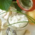 Zwiebelcreme mit Schnittlauch und Knoblauch