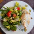 Sommersalat mit Melone und Hähnchenbrustfilet