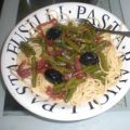 Spaghetti mit grünen Bohnen und Chili