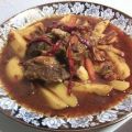 Marokkanische Fleisch-Tajine mit Zwiebeln,[...]