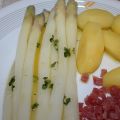 Zitronen-Olivenöl-Marinade mit Spargel