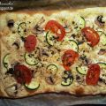 vegetarischer Flammkuchen mit Champignons,[...]