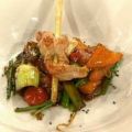 Yakitori vom Perlhuhn mit Thailauch-Ingwersalat[...]