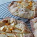 Galettes aux pommes et à la mangue