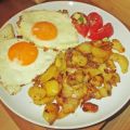 Bratkartoffeln mit Spiegelei