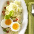 Eier mit Zucchini-Senf-Sauce