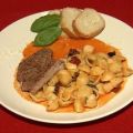 Roastbeef in Paprikaschaumsaft mit Tintenfisch[...]