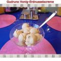 Eis: Honig-Erdnuss-Eiscreme