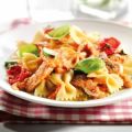 Farfalle al Pesto Rosso mit gebratenen[...]