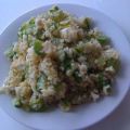 Bulgursalat mit Gurke, Feta und Trauben