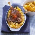 Gänsekeulen auf Ananas-Krautbett