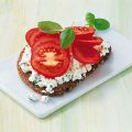 Tomaten-Frischkäse-Brot