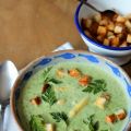 Kerbelcremesuppe mit weißem Spargel