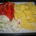 Mediterane Hähnchen-Kartoffel-Pfanne . . .[...]