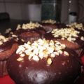 Schokomuffins mit cremiger Füllung aus weißer[...]