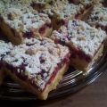 Streuselkuchen mit Himbeeren