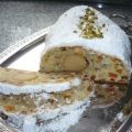 Quarkstollen mit Aprikosen