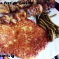 Hauptgericht~Schaschlik mit Rösti und in Butter[...]