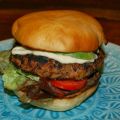 Vegetarischer Bohnen-Pilze-Burger