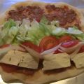 Lahmacun (Türkische Pizza)
