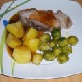 Schweinebraten mit Rosenkohl