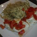 Mozzarella-Schnitzel mit Pesto-Spaghetti