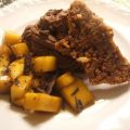 Dessert: Mandelkrokantsplitter mit Schokosahne[...]