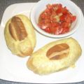 Paprika-Thunfisch-Paste im Brötchen überbacken