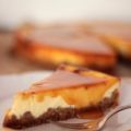 NY Cheesecake mit Karamellsoße