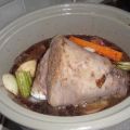 Lammkeule mit Rotweinsoße im Slow Cooker