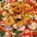Gebratene Garnelen schlafen im Salatbett  !!!!!!