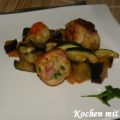 Hühnchenbällchen mit Gemüse