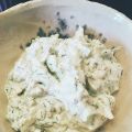 Persischer Joghurt- Gurken Salat mit Dill