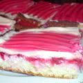 Johannisbeerkuchen mit Fruchtcreme